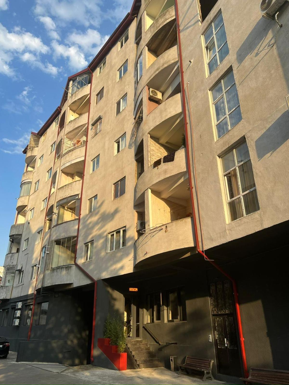 Rotel Kutaisi Exterior photo